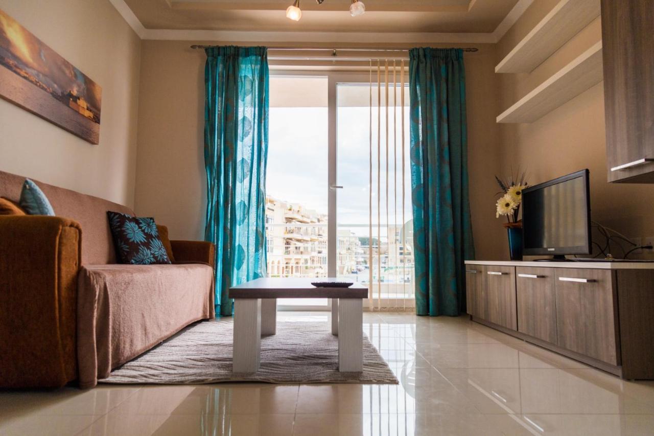 Riviera Holiday Apartments - Seafront - Wifi Marsaskala Exterior foto