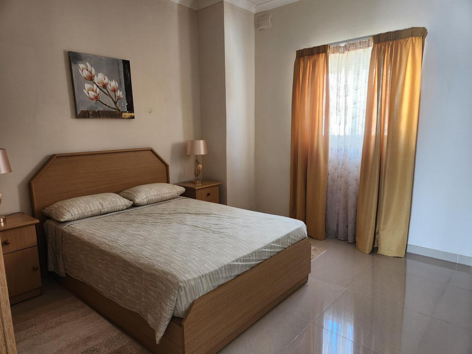 Riviera Holiday Apartments - Seafront - Wifi Marsaskala Quarto foto