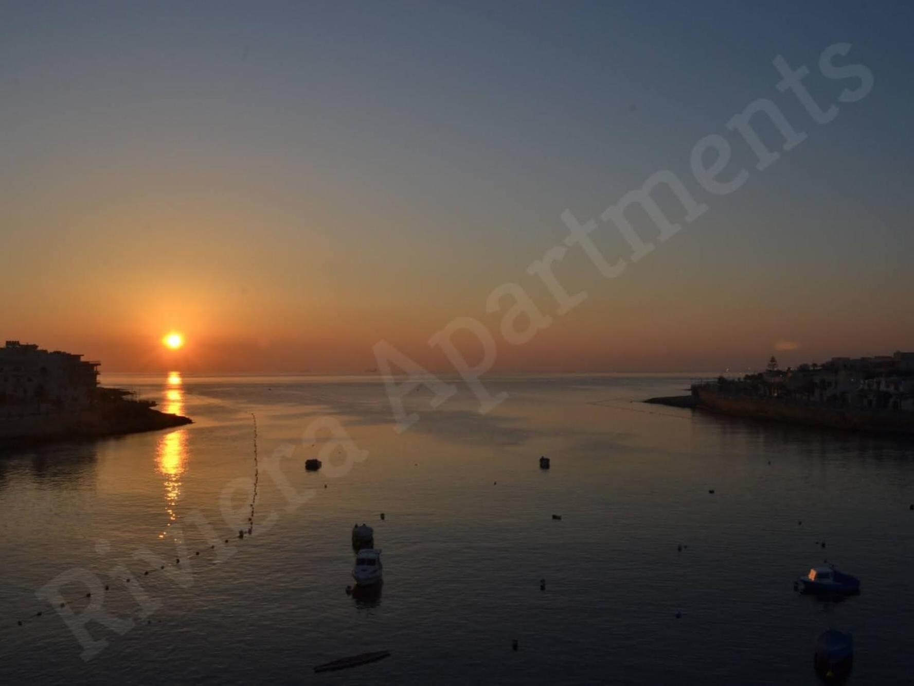 Riviera Holiday Apartments - Seafront - Wifi Marsaskala Quarto foto