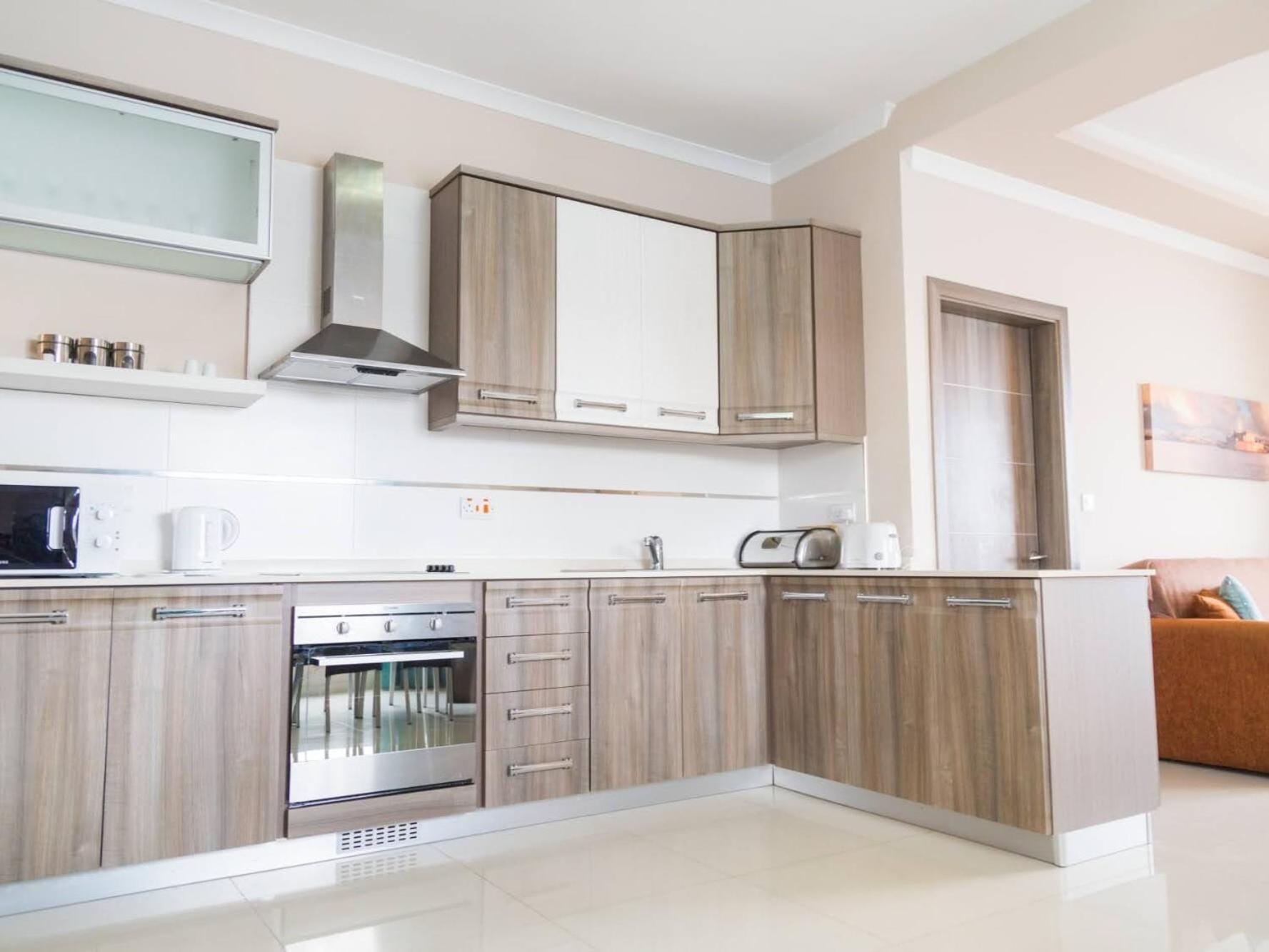Riviera Holiday Apartments - Seafront - Wifi Marsaskala Quarto foto